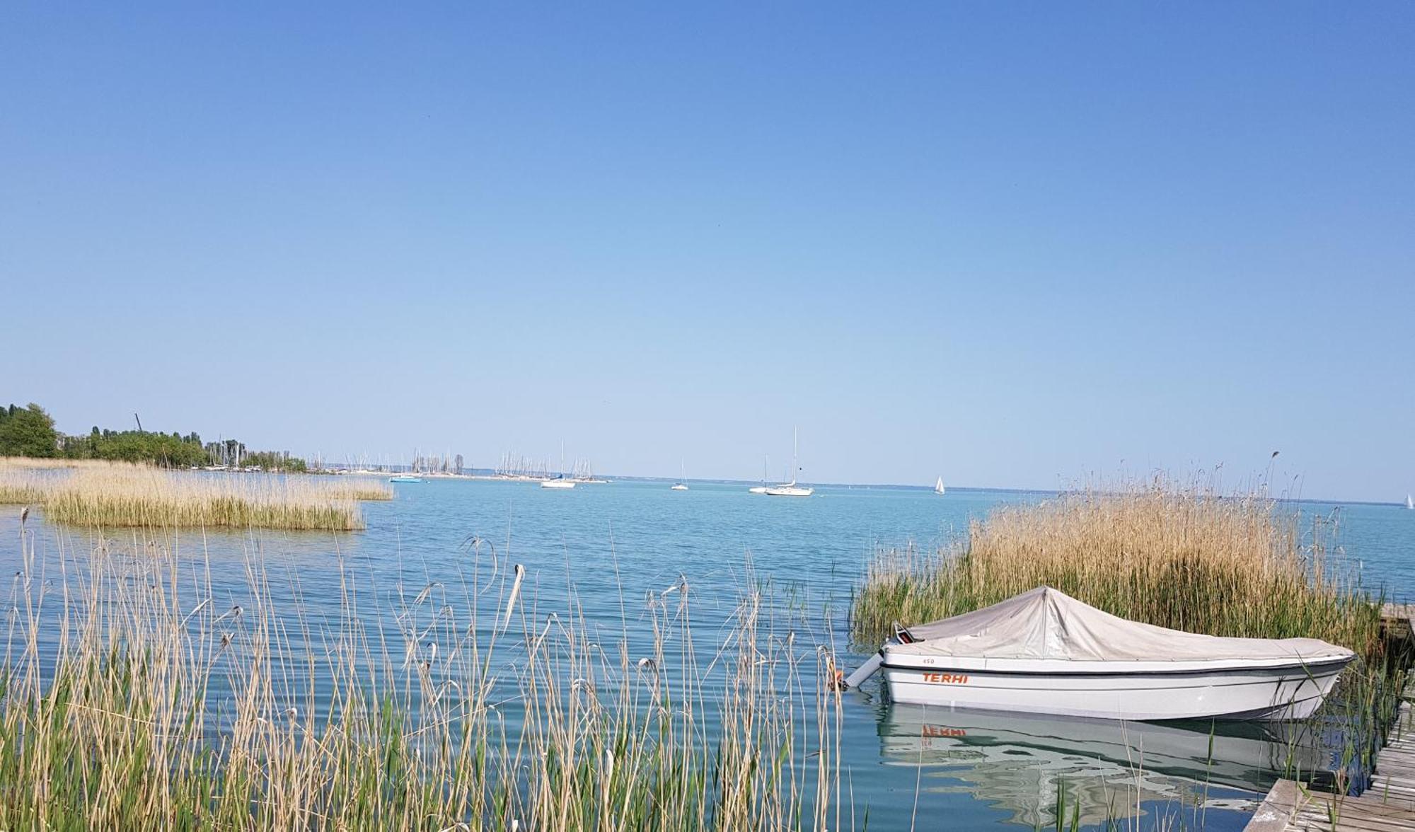 Coastline Balaton Apartment Alsoors Exterior foto